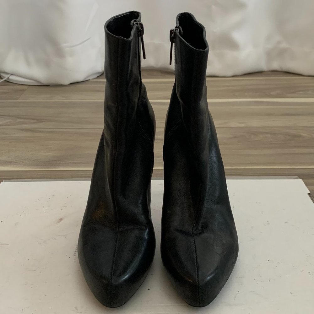 Guess Leather Heeled Ankle Booties